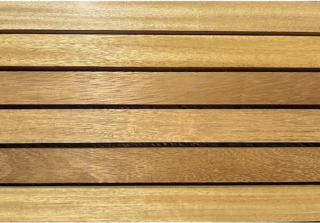 iroko-hardwood-fencing