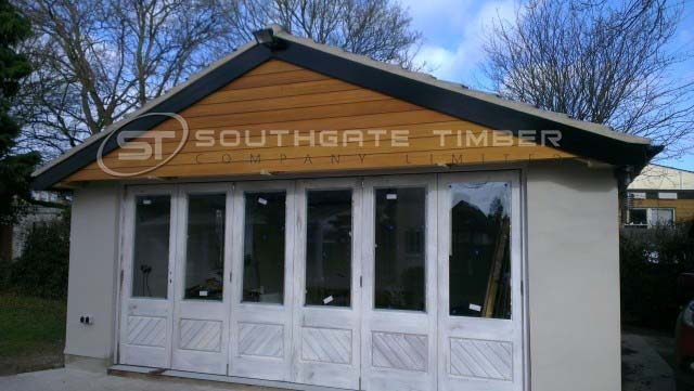 Western Red Cedar 18 x 144mm Channel Groove ST10