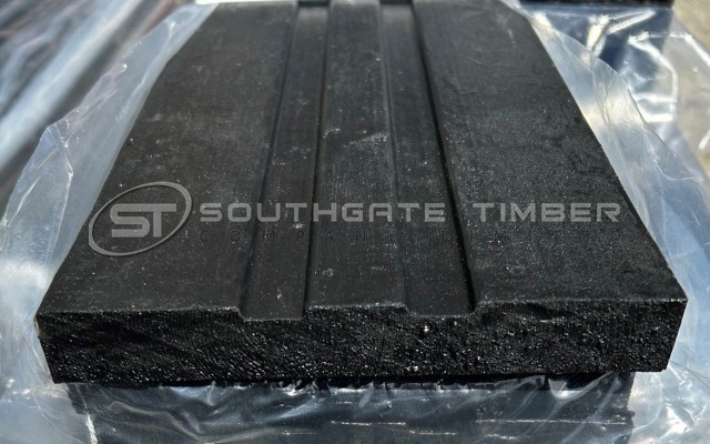 Black Barn 17 x 136mm Fascia Board