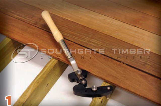 Deckwise Hardwood Wrench