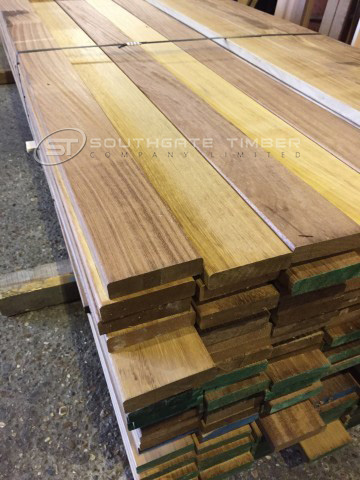 Iroko 20 x 90mm Smooth Double